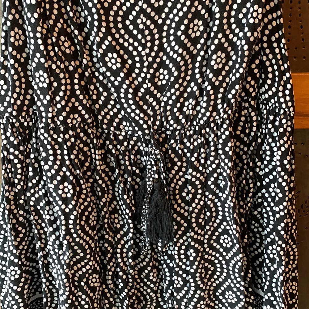 Torrid Patterned Shirt, size 1 (equivalent to size 14/16 or 1X) - Picture 4 of 5